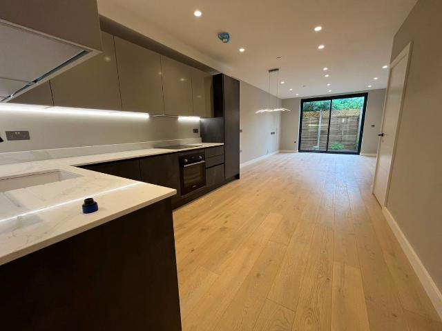 House for rent in Elstree and Borehamwood, Borehamwood