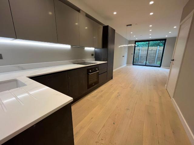 House for rent in Elstree and Borehamwood, Borehamwood
