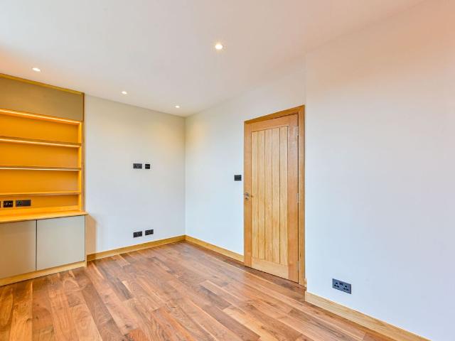 House for rent in Shepherd's Bush, Greater London
