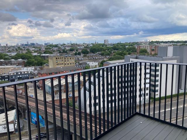 Apartment for rent in Shepherd's Bush, Greater London