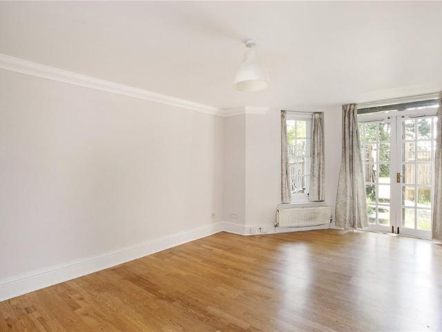 Apartment for rent in Shepherd's Hill, Crouch End