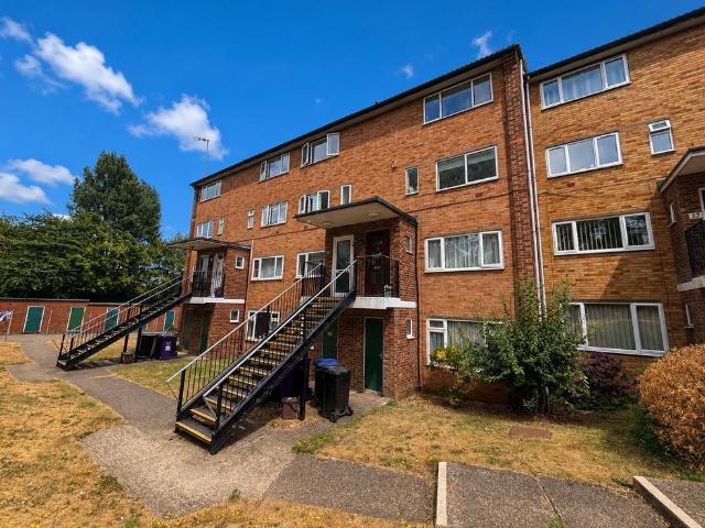 Apartment for rent in Bearton, King's Walden