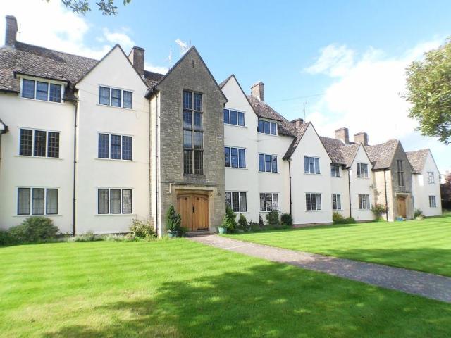 House for rent in Stratton, Cotswold