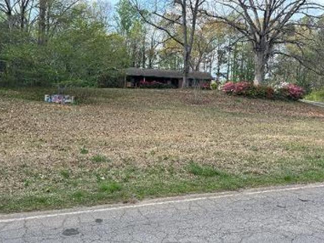 House for sale in Stone Mountain