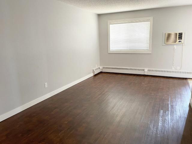 Apartment for rent in Alberta