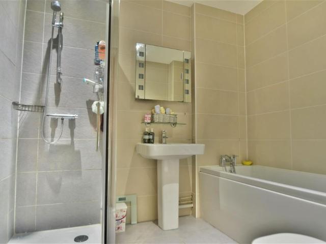 Apartment for rent in Uxbridge, London Borough of Hillingdon