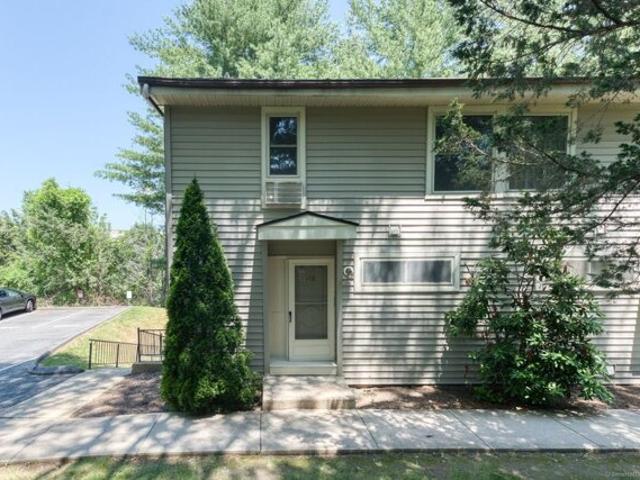 Condo for sale in Norwich