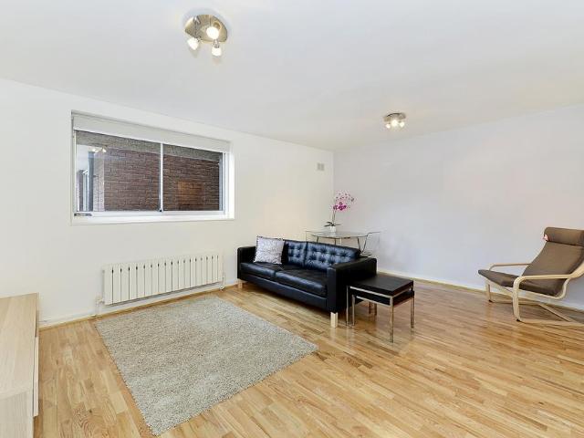 Apartment for rent in Earl's Court, Greater London