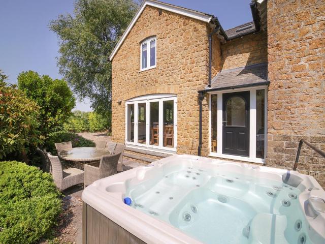 Apartment for rent in Blackford, Compton Pauncefoot