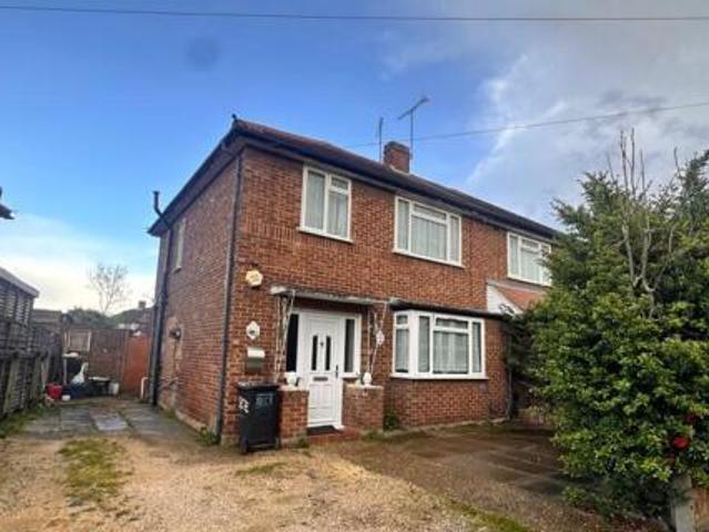House for sale in London Borough of Hounslow, Feltham