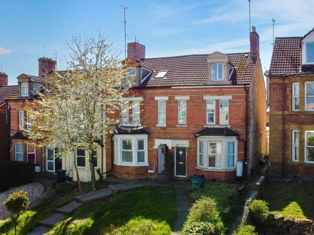 Room for rent in Yeovil, Somerset