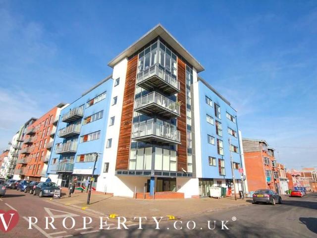 Apartment for rent in Park Central, Birmingham