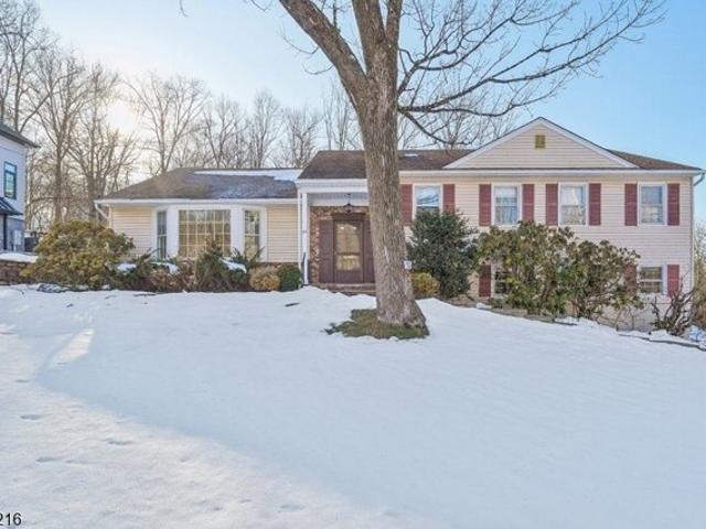 House for sale in Berkeley Heights, New Jersey