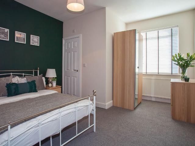 Room for rent in Gedling, East Midlands