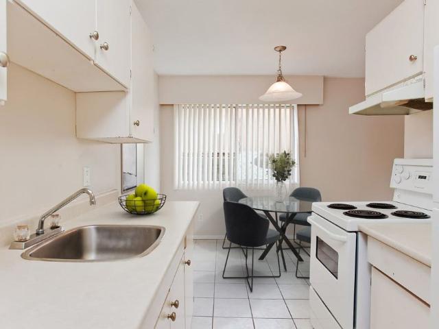 Apartment for rent in Sapperton, New Westminster