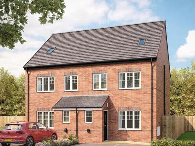 House for sale in Leeds, West Yorkshire