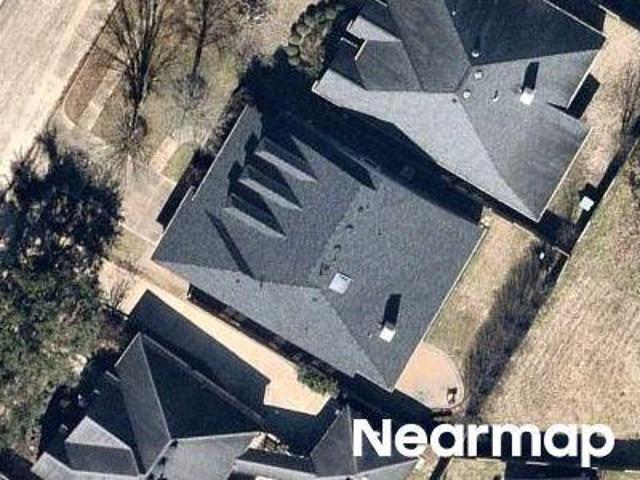 House for sale in Cypress