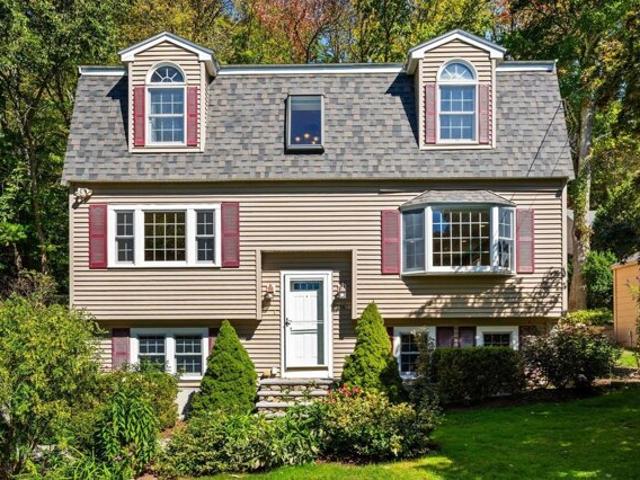 House for sale in Tyngsborough, Middlesex County