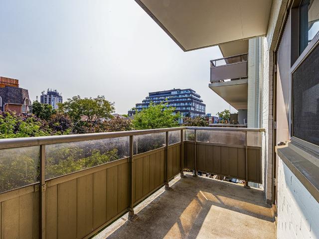 Apartment for rent in Davenport, Toronto
