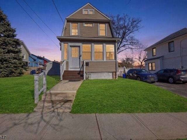 House for sale in Roselle, New Jersey