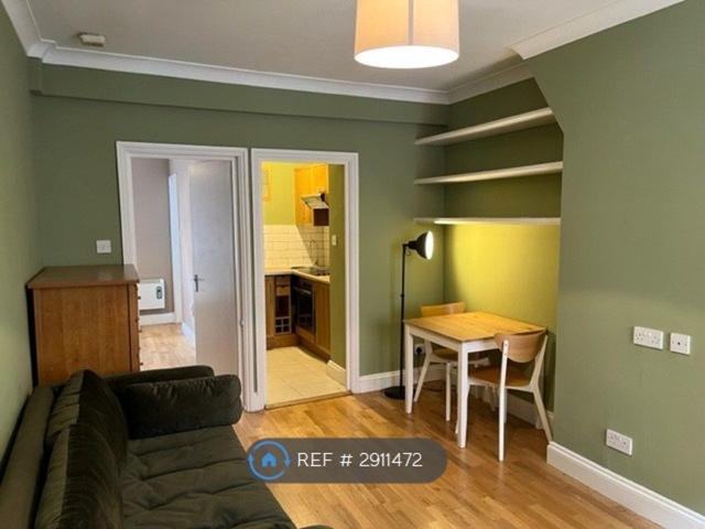 Apartment for rent in St Clement Danes, Greater London