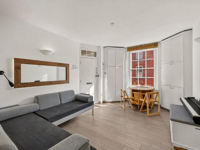 Apartment for rent in St Clement Danes, Greater London
