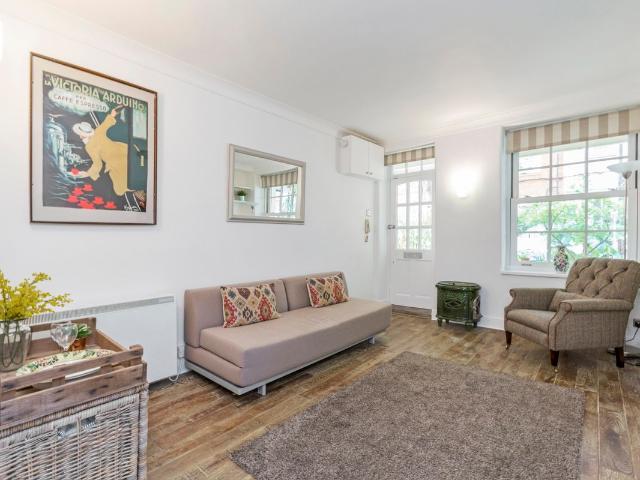 Apartment for rent in St Clement Danes, Greater London