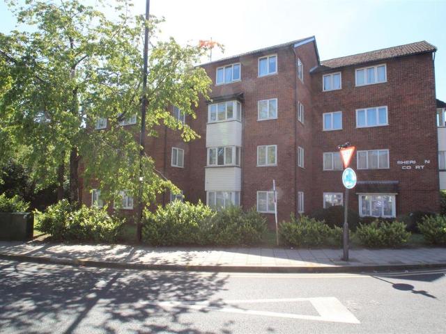 Apartment for rent in Wealdstone, Greater London