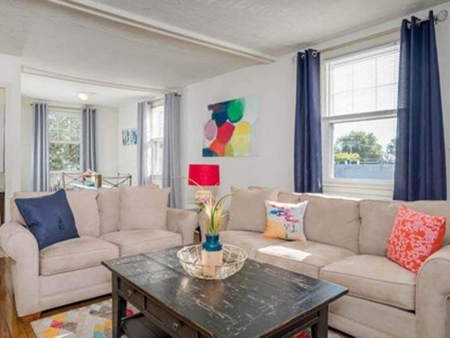 Apartment for rent in Kenmore