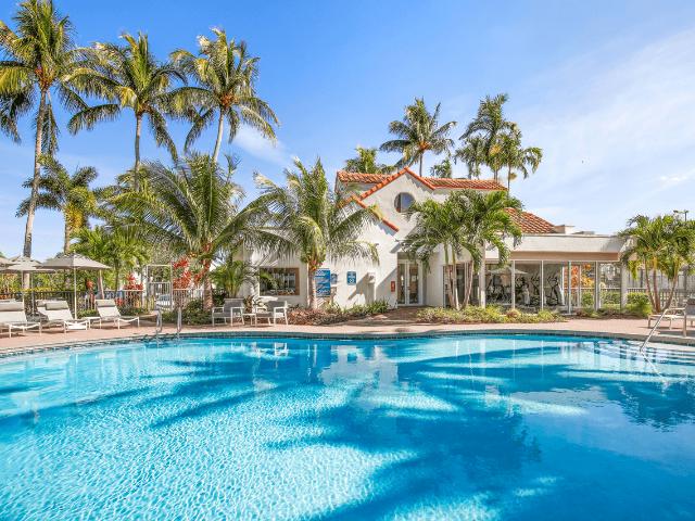 Apartment for rent in Dania, Florida