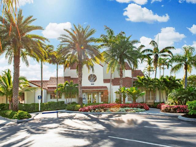 Apartment for rent in Dania, Florida