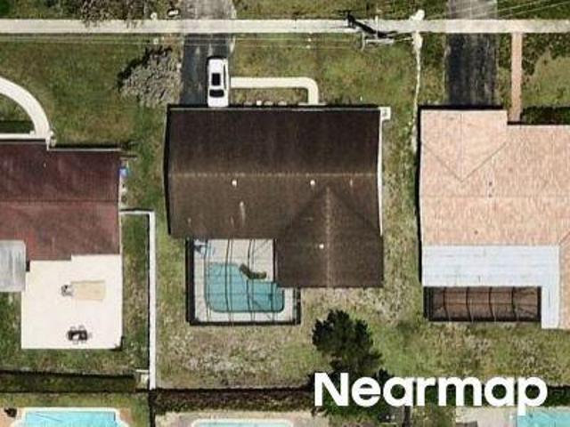 House for sale in Pembroke Pines, Florida