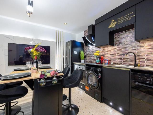 House for rent in Ladybarn, Manchester