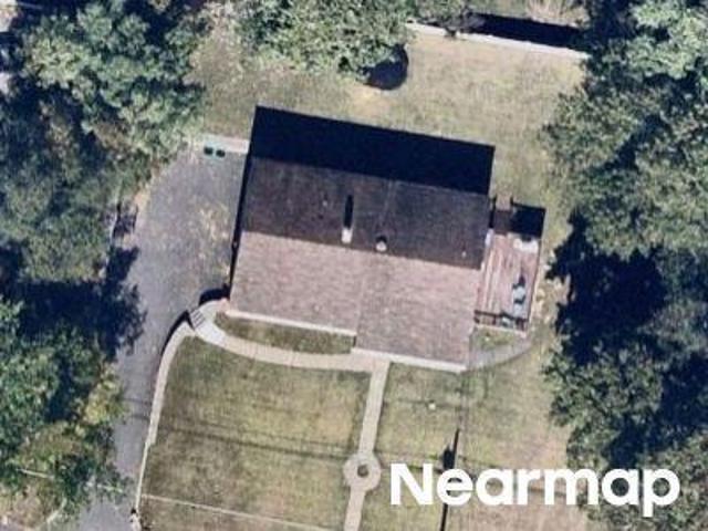 House for sale in Waldwick, New Jersey
