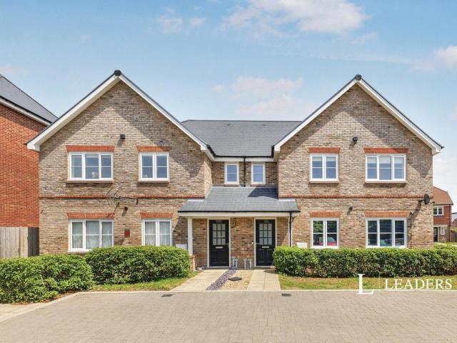 House for rent in Blackhills, Surrey