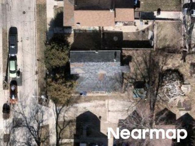 House for sale in Waukegan, Illinois