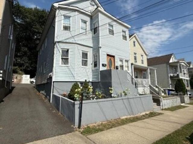 House for sale in Passaic, New Jersey