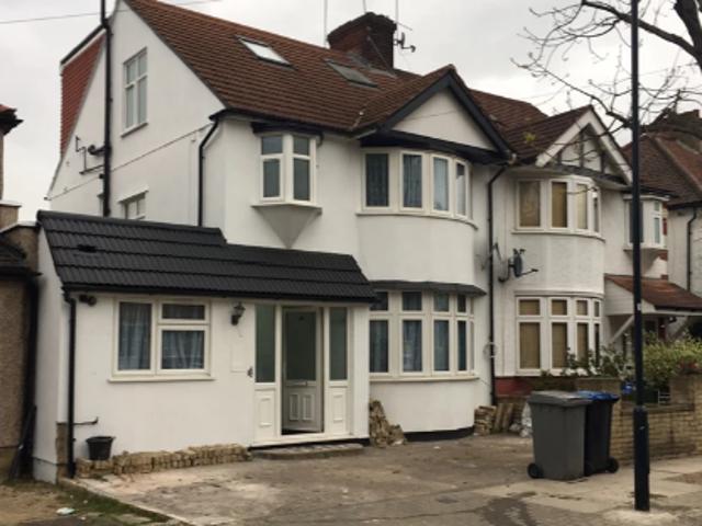 Room for rent in Dollis Hill, Greater London