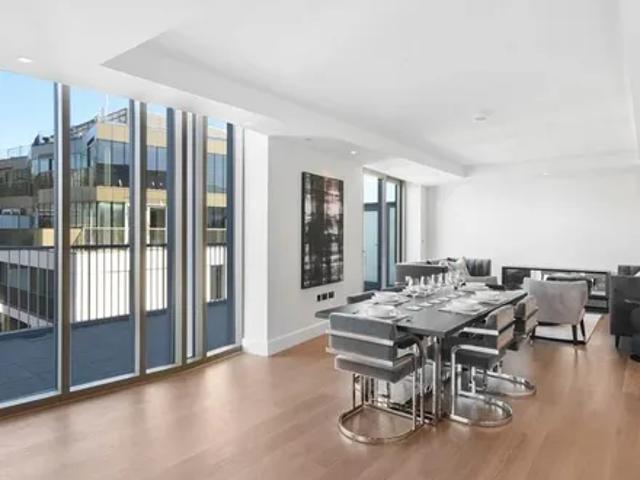 House for rent in Kensington, Greater London