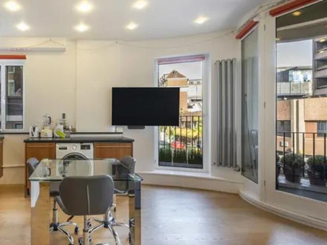 Apartment for rent in Soho, Greater London