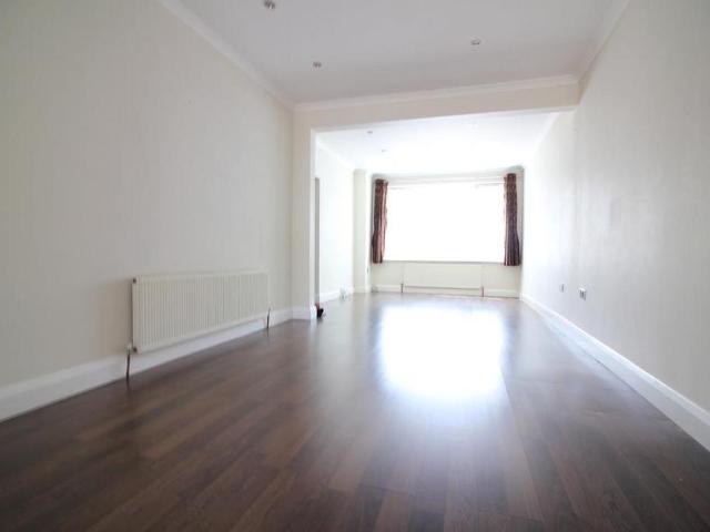 House for rent in London Borough of Ealing, Greater London