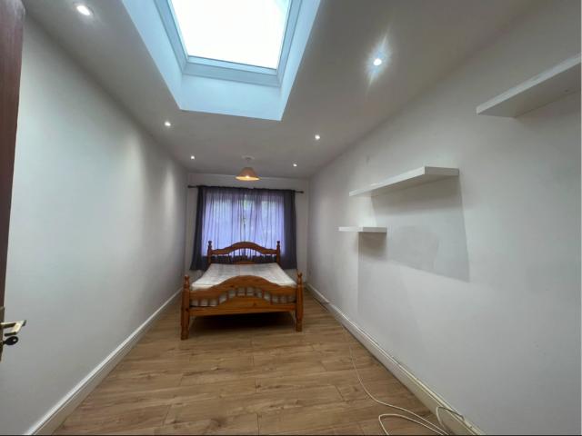 Apartment for rent in London Borough of Ealing, Greater London