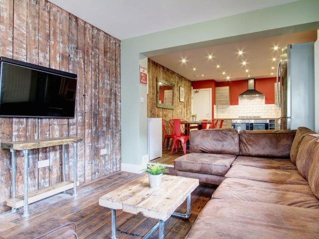 House for rent in Fallowfield, Manchester