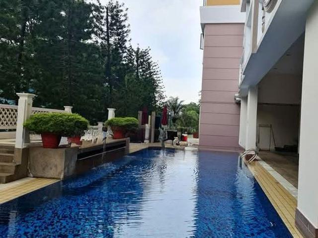 Condominium for rent