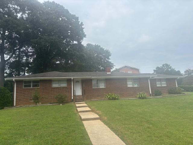 House for sale in Sherwood Forest, Jonesboro