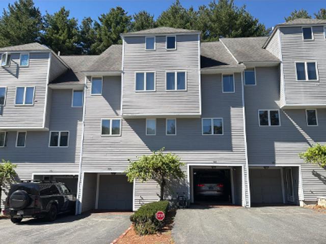 Condo for sale in Saugus, Massachusetts