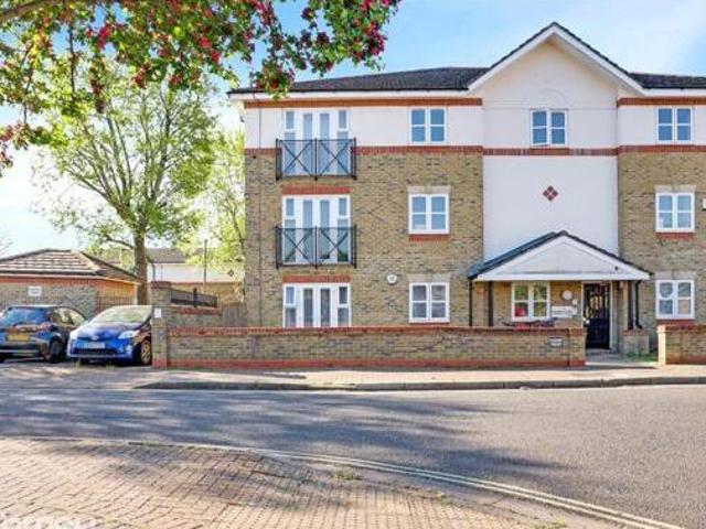 House for sale in Lyons, Greater London