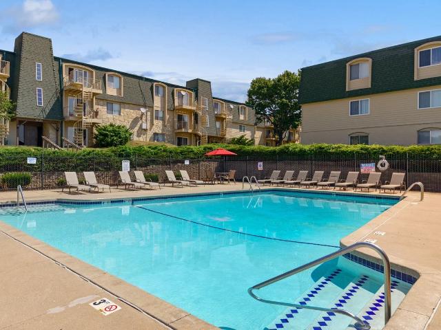 Apartment for rent in Urbandale, Iowa