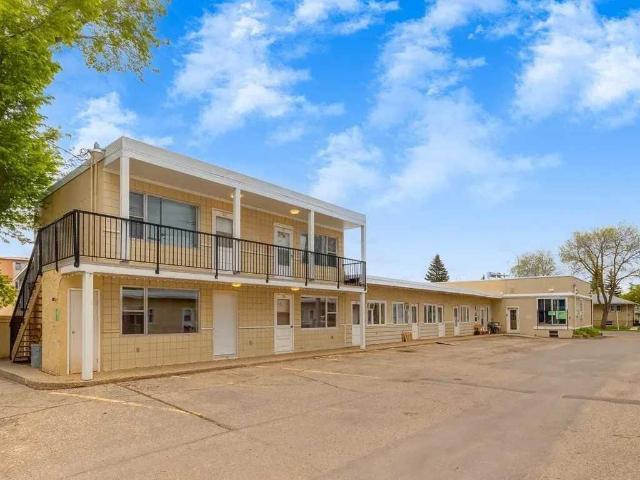 Apartment for rent in College, Camrose