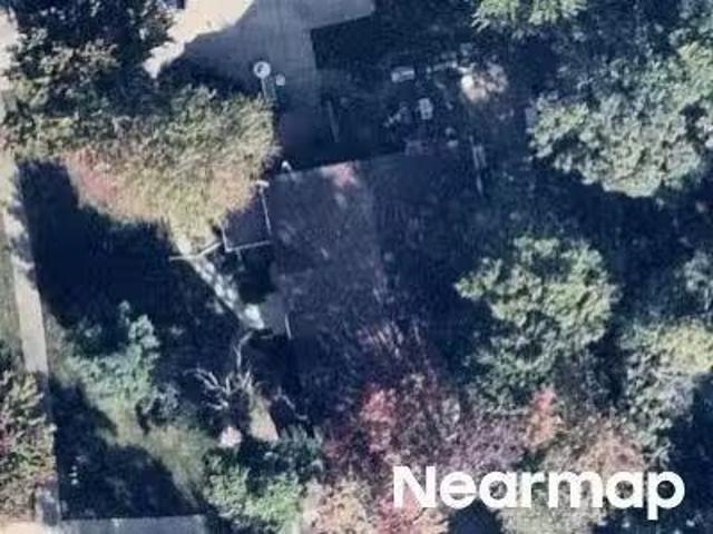House for sale in Utica